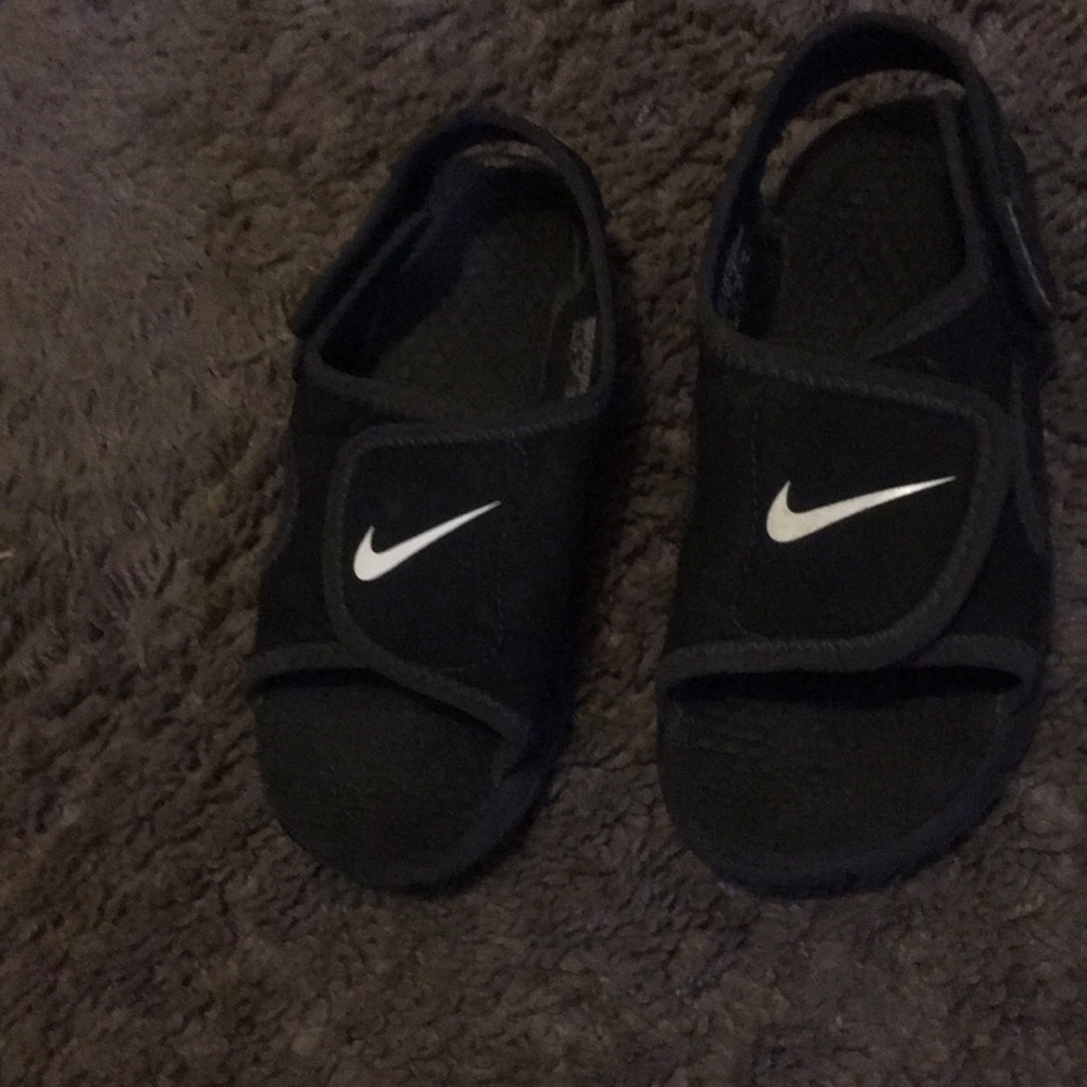 Nike sandals